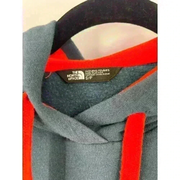 The North Face Women's Hoodie Size Small Red White Blue Drawstring Outdoor - Picture 5 of 7